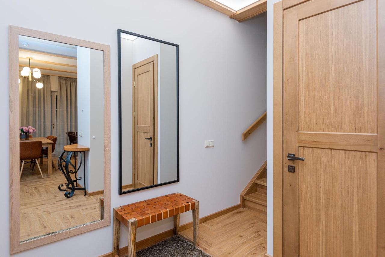 Memel Townhouse Apartamentai Klaipėda Exteriör bild